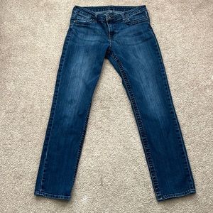 Kut from the Kloth Mid Rise Straight Leg Jeans